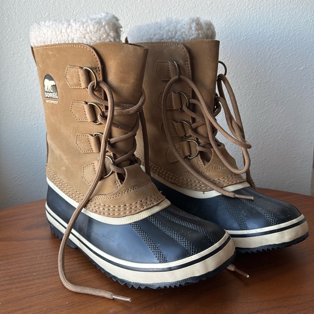 WINTER CARNIVAL™ WOMEN'S WATERPROOF BOOT